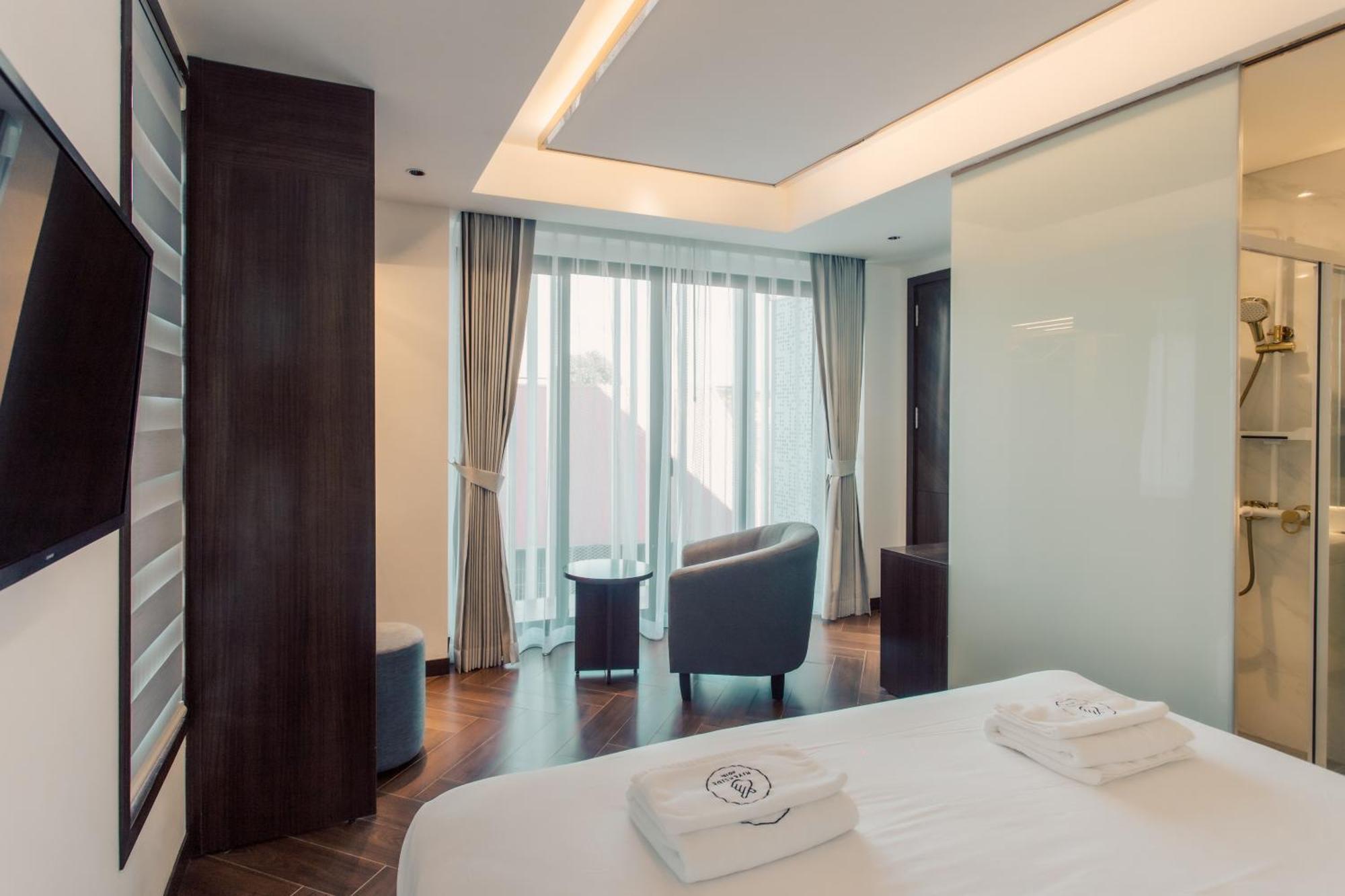Riverside Hotel เวียงจันทน์ ภายนอก รูปภาพ